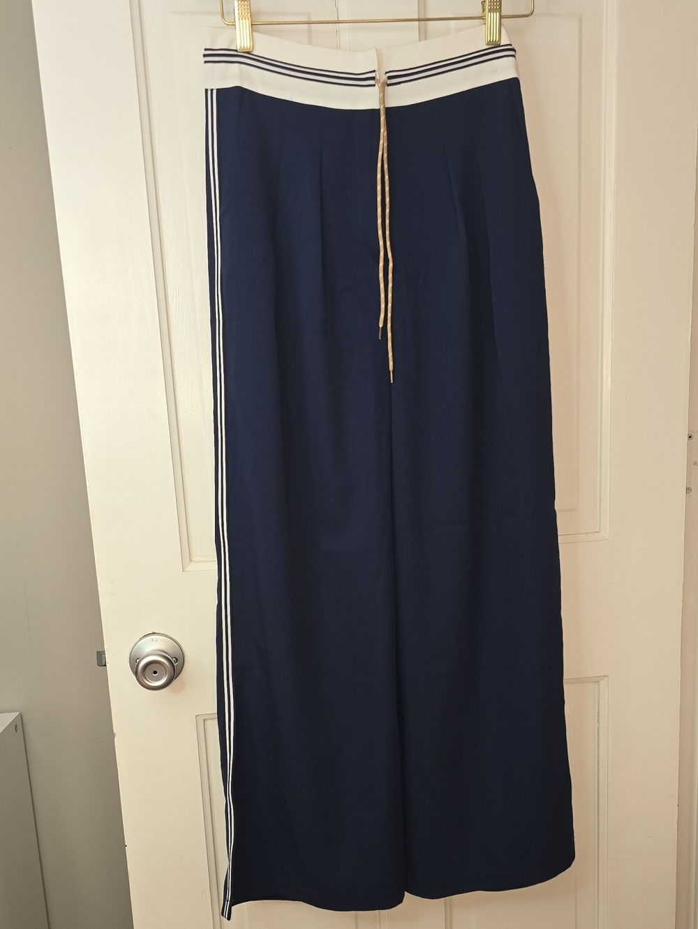 Modesees Navy Wide-Leg Drawstring Pants with White Trim